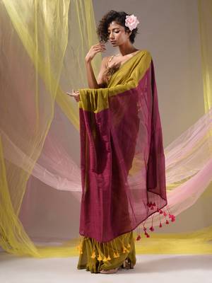 Corn Yellow Cotton Handspun Soft Saree With Contrast Magenta Pallu 3