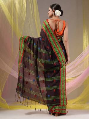 Dark Chocolate Cotton Handspun Soft Saree With Nakshi Border 4