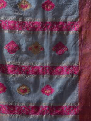 Grey Cotton Blend Handwoven Saree With Nakshi Design 5