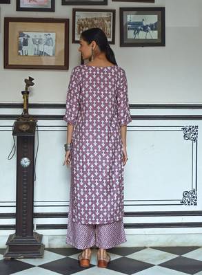  Digital Printed Ethnic Touch Mauve Colour Muslin Fabric Classy Kurti 2