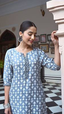  Digital Printed Ethnic Touch Grey Colour Muslin Fabric Classy Kurti 2