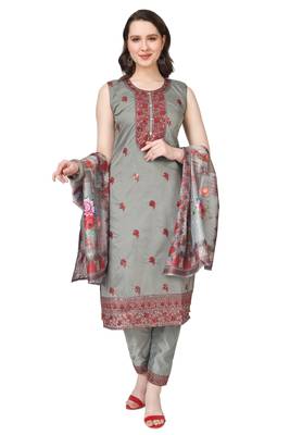 Grey Embroidered Modal Salwar Suit With Pants and Chanderi Digital Print Dupatta 1