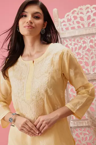 Hand Embroidered Cream Cotton Lucknow Chikankari Indian Women Kurta