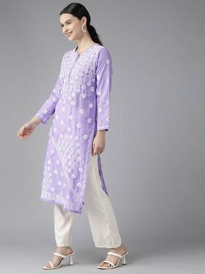 Hand Embroidered Mauve Cotton Lucknowi Chikankari Indian Women Kurta 3