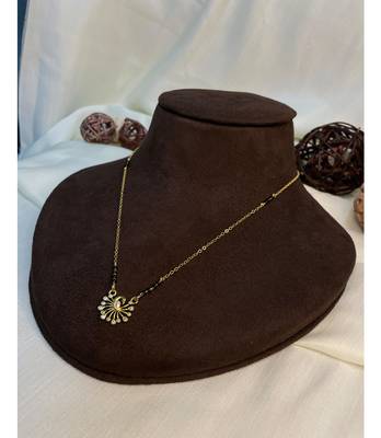 Yellow diamond mangalsutra 3