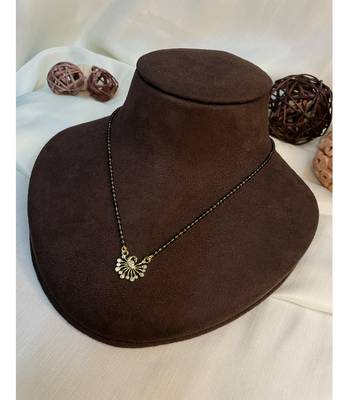 Yellow diamond mangalsutra 4
