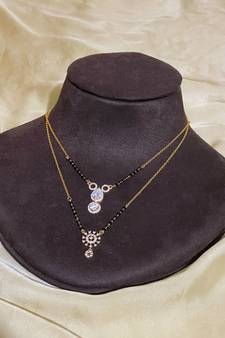 Yellow diamond mangalsutra