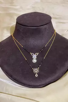 Yellow diamond mangalsutra