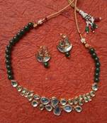 RozMili kundan Green chokers