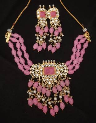 Multicolor necklaces 1