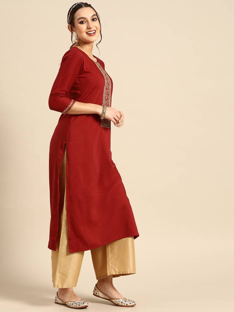Women's Maroon Embroidered Chinon Kurta.