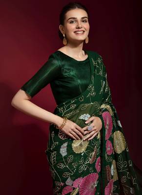 Dark Green Embroidered Georgette Saree With Blouse 3