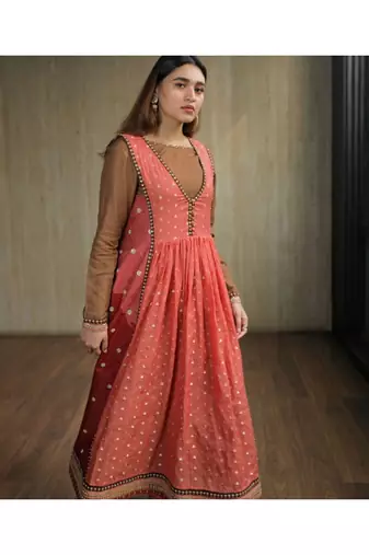 Embroidered Kurta With Brown Textured Top And Churridar