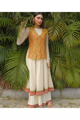 Ivory Flare Kurta With Yellow Boxy Top And Pallazos