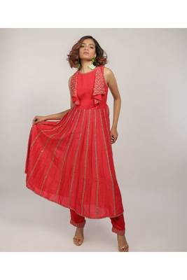 Cherry Red Embroidered Kurta Set 1
