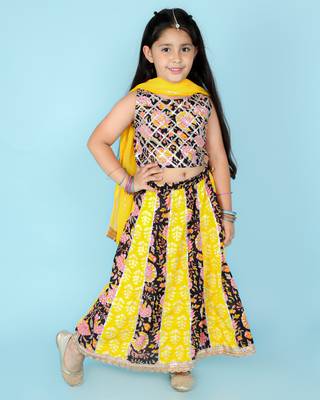 KID1 Gota work crop choli with lehenga 1