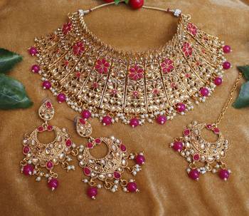 Pink cubic zirconia necklace-sets 2