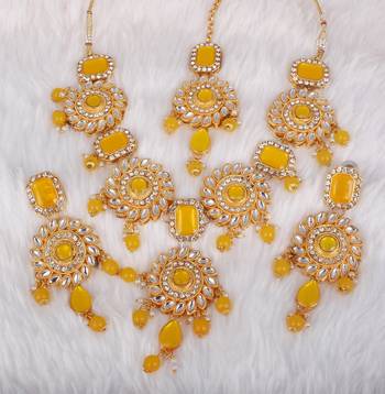 Yellow cubic zirconia necklace-sets 2