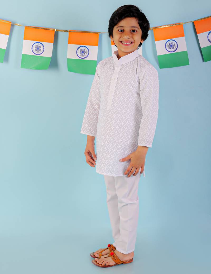 KID1 White chikan work kurta pyjama