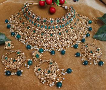 Green cubic zirconia necklace-sets 2