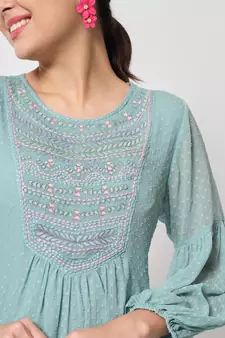ARDITA Women Mint Chiffon Embroidered Kurti