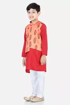 Printed Attached Jacket Cotton Kurta Pajama - Peach