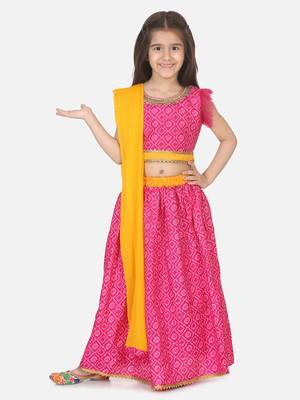 Bandhani Net pleated Sleeves Lehenga- Pink 1