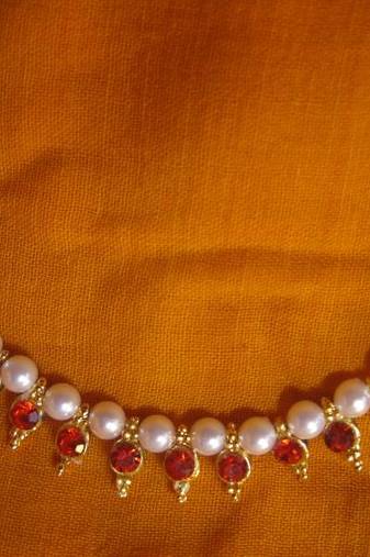 Maroon  Beads Pearl Necklace