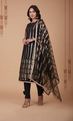 BLACK FLORAL EMBROIDERED SALWAR KAMEEZ SUIT SEMI STITCHED 1