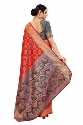 Red Woven Patola Saree With Blouse 3