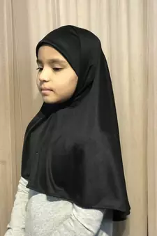 Nazneen children Prayer Hijab