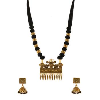 Black necklace-sets 5