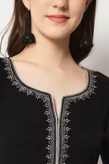 ARDITA Women Black Chiffon Zari Embroidered Kurti