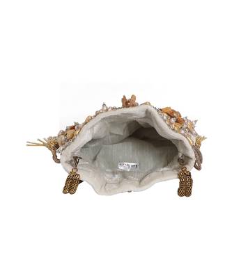 Gold Potli Bag 4