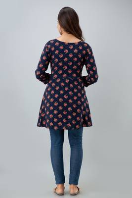 ftDia Women Floral Printed Flared Kurti in Dark Blue 2