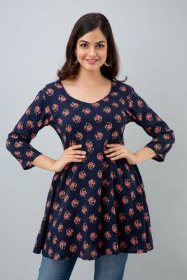 ftDia Women Floral Printed Flared Kurti in Dark Blue 4