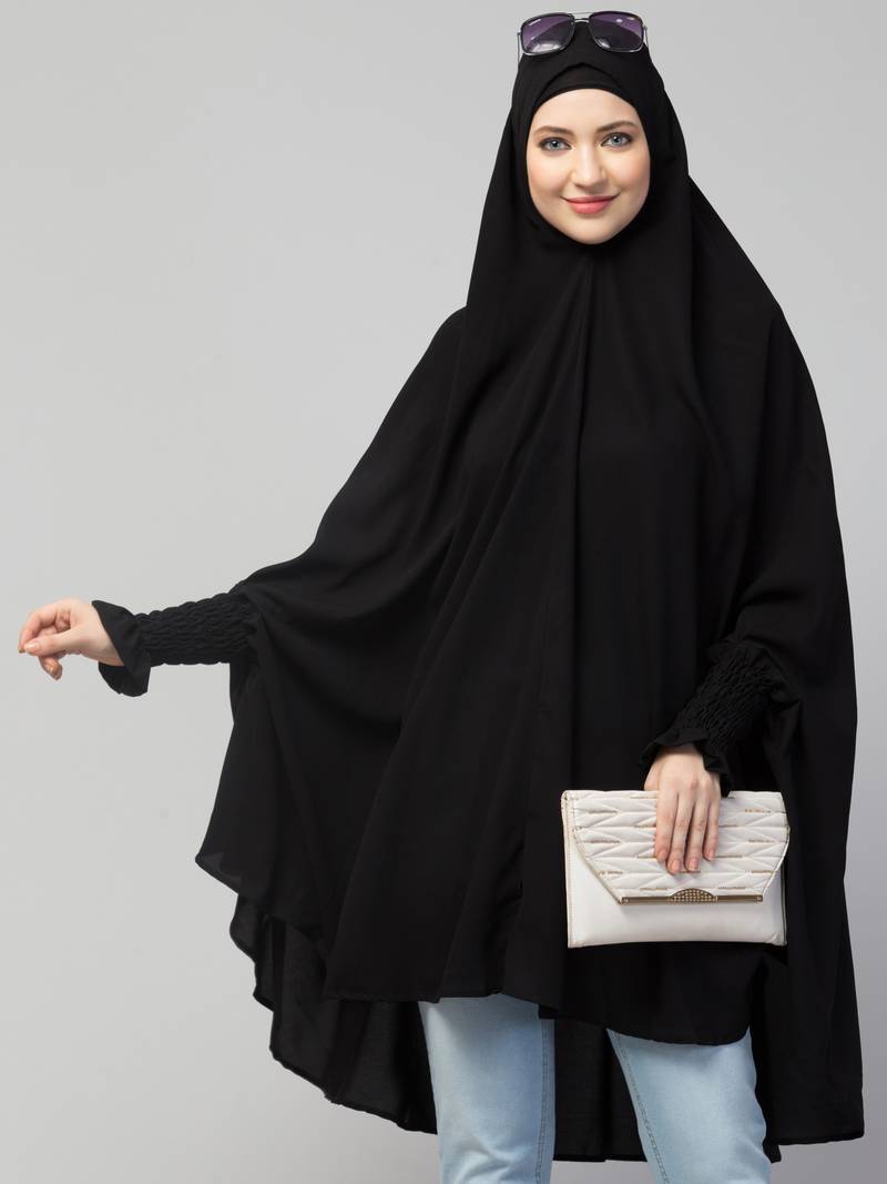 Nazneen Matt Nida smoking at  sleeve  prayer khimar  Hijab