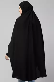 Nazneen Matt Nida smoking at  sleeve  prayer khimar  Hijab