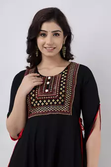 Women Embroidered Anarkali Kurta in Black