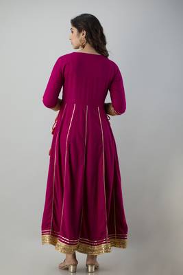 Women Emblished Anarkali Kurta in Dark Pink 2