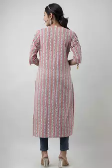 Women Printed Straight Kurta With Pocket in Multicolor