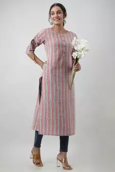 Women Printed Straight Kurta With Pocket in Multicolor