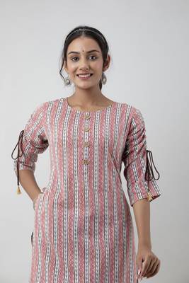 Women Printed Straight Kurta With Pocket in Multicolor 5