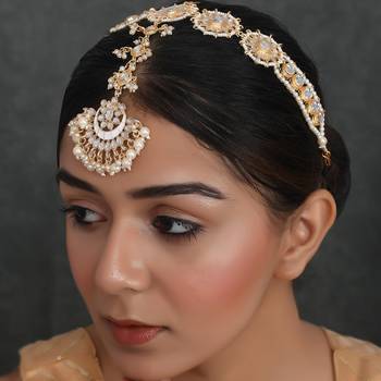 Gold hair-accessories 1