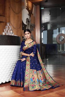 Navy Blue Woven Zari Silk Saree With Blouse 3