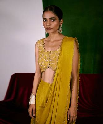 Bustier + Sarara Drape 2