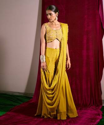 Bustier + Sarara Drape 1