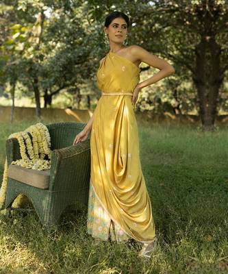 Dress + Belt + Pants 1
