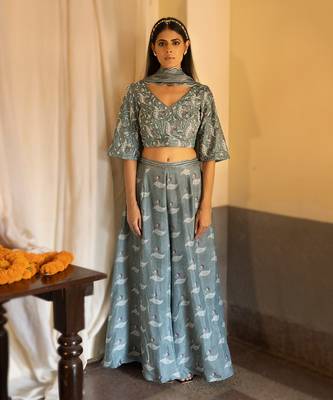 Bustier + Gharara + Dupatta 2