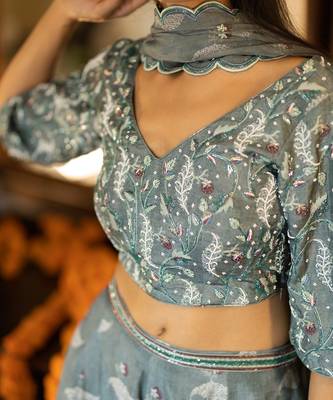 Bustier + Gharara + Dupatta 3